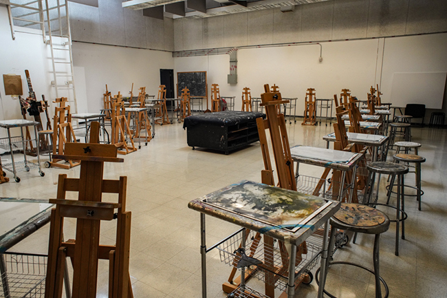 photo of a studio classroom